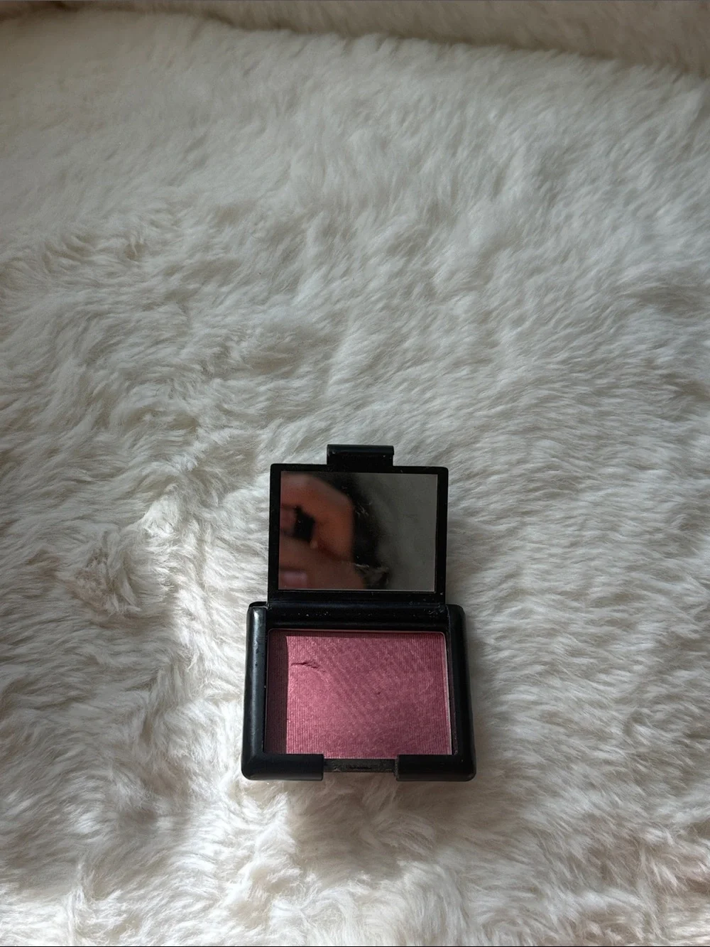 NARS Mini Powder Blush travel